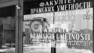 Skinuti transparenti studenata